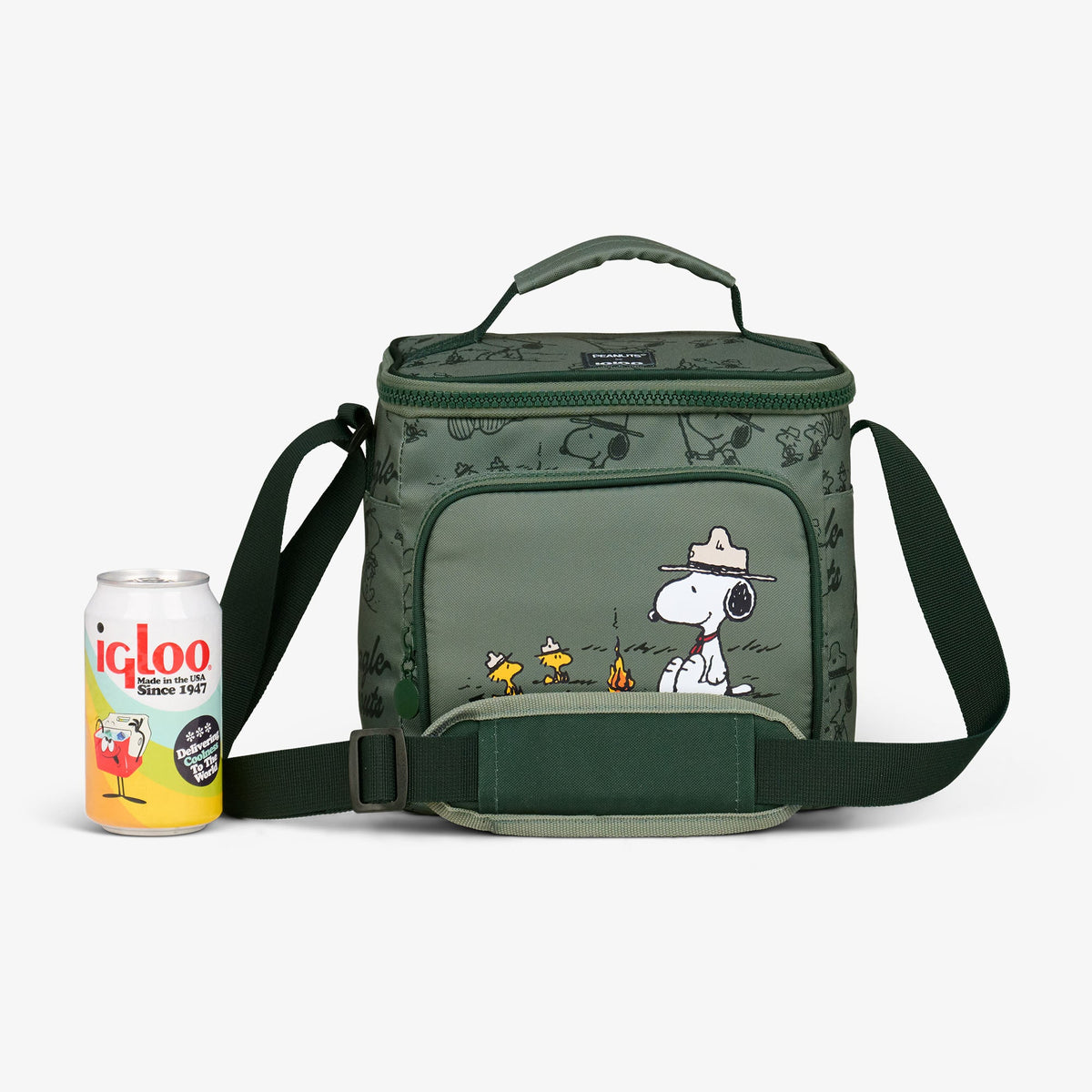peanuts-beagle-scouts-square-lunch-cooler-bag-r5 00027846-P.jpg