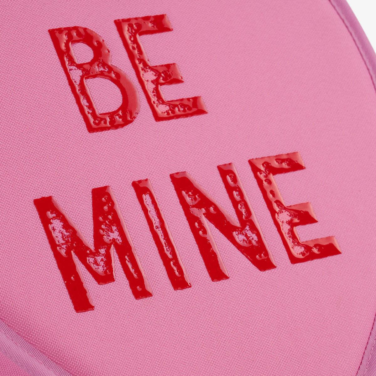 sweethearts-candies-be-mine-cooler-bag-o2 00028028-ART.jpg