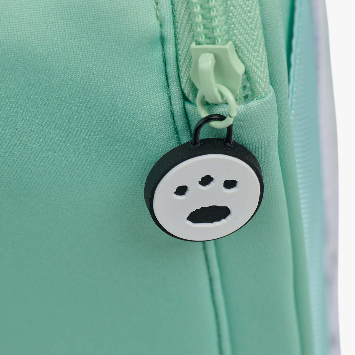 pochaccotm-slim-lunch-cooler-bag-e9 00028031-Z.jpg