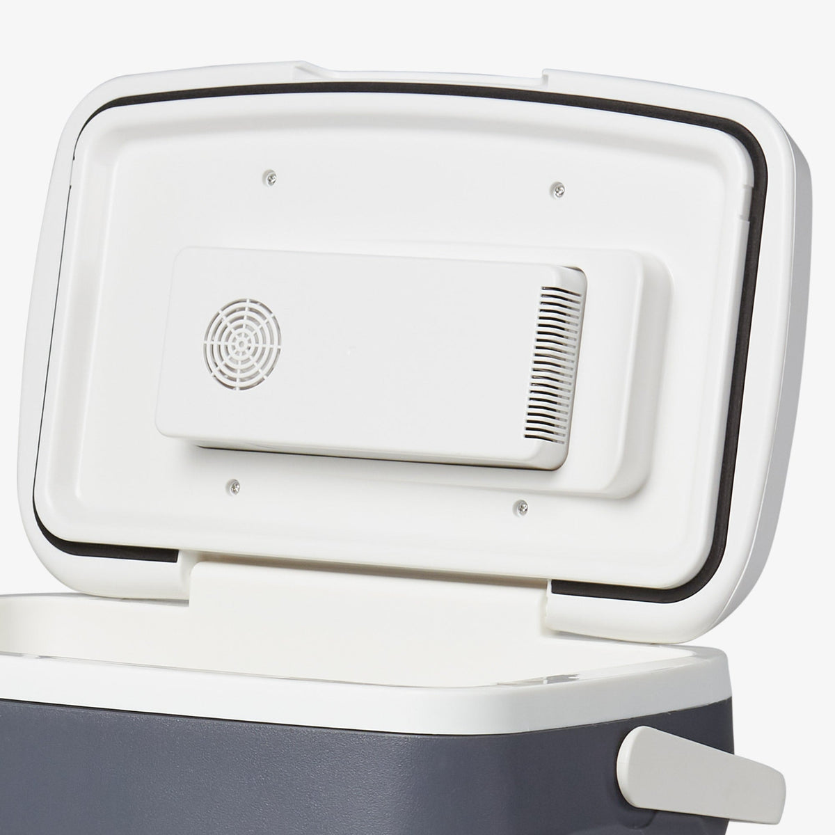 versatemptm-28-qt-portable-electric-cooler-x7 00040390_7.jpg