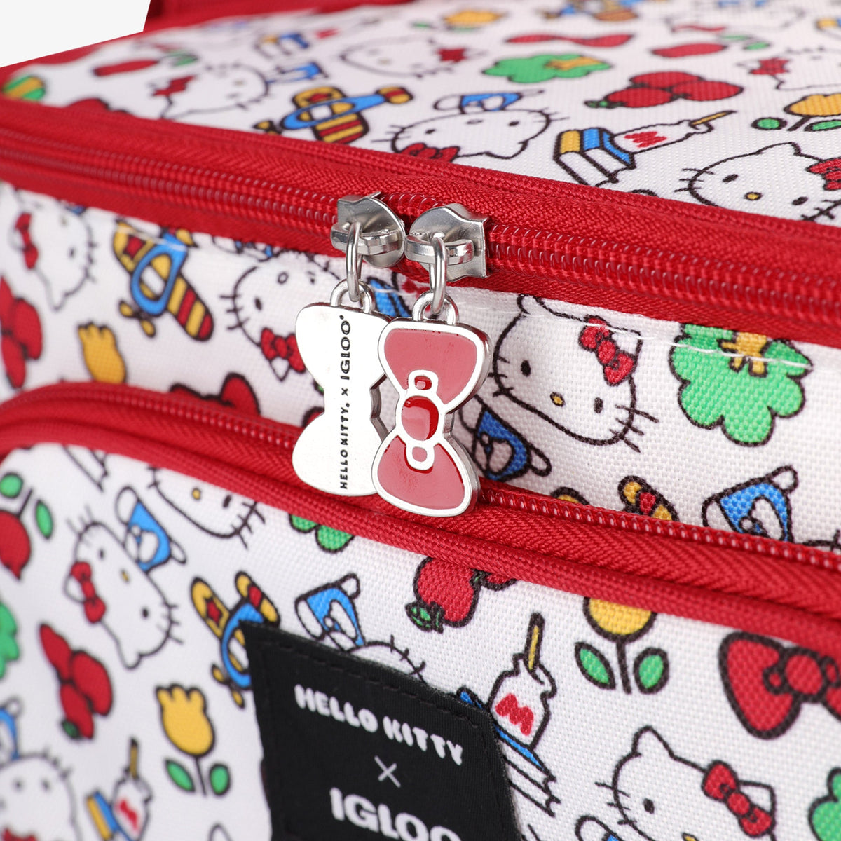 hello-kitty-square-lunch-cooler-bag-d5 00048910-C8.jpg