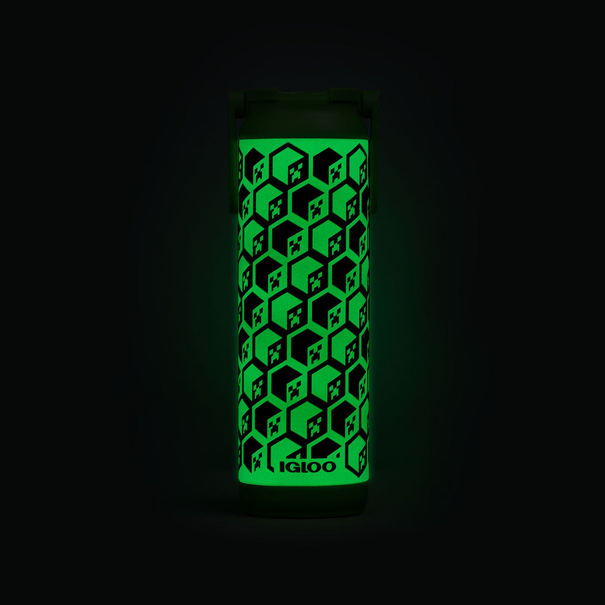 minecraft-creeper-glow-in-the-dark-20-oz-bottle-w7 00071605-GLF.jpg